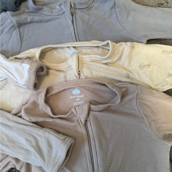 Bundle of Modal Baby Onesies Set - Picture 2 of 6